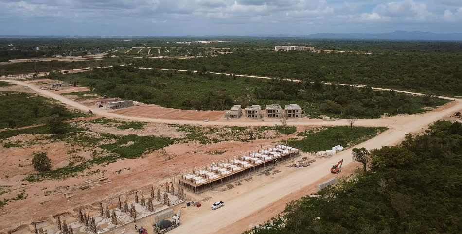 Larimar City Resort RD