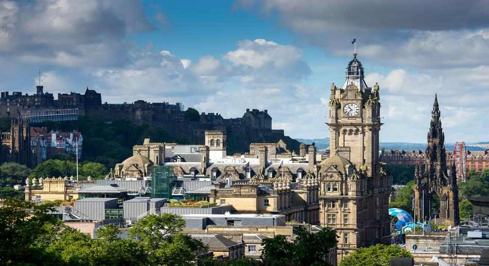 4 Edimburgo Escocia R