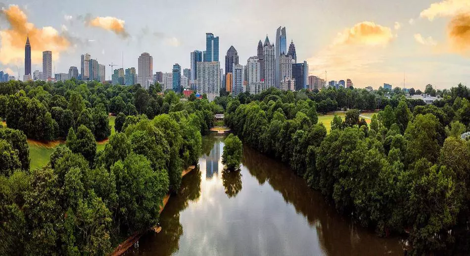 12 planes en Atlanta, hogar de Delta Air Lines