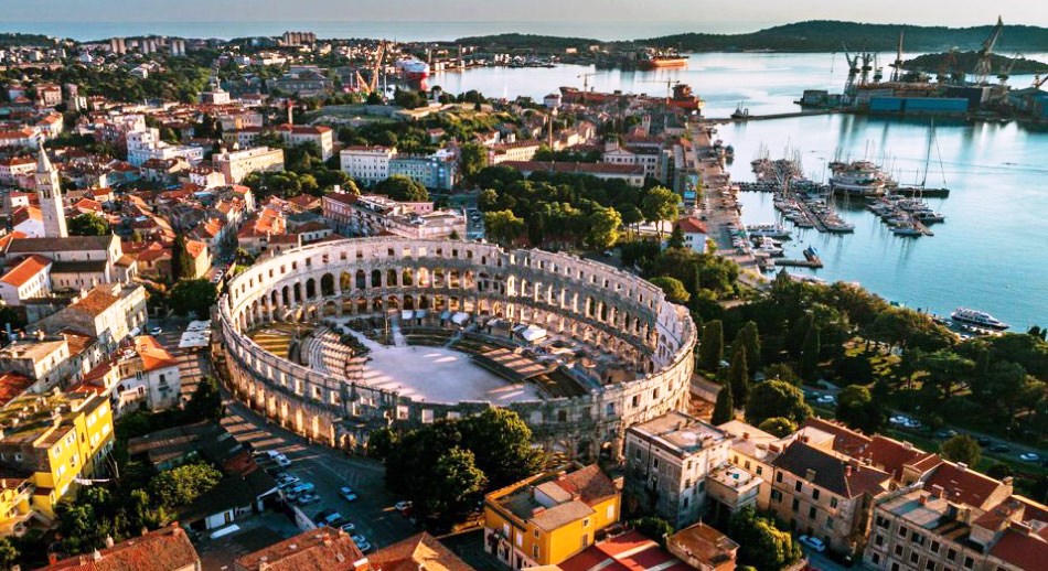 Croacia es mi destino navegando - pula