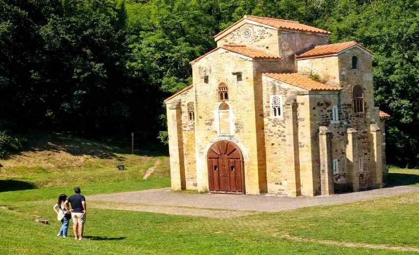 JOYAS iglesia de San Miguel de Lillo