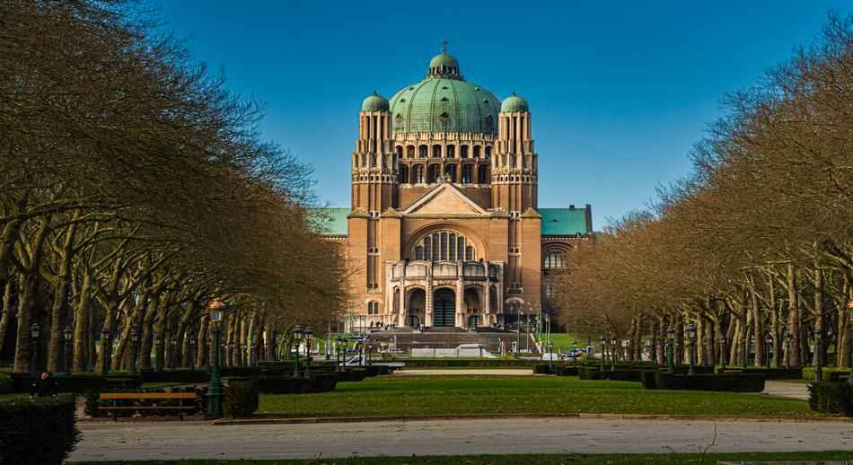 La Basílica de Koekelberg la quinta iglesia más del mundo portada 1