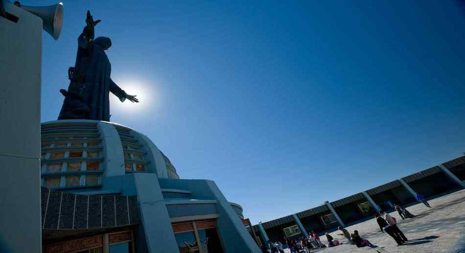 Santuario Votivo Nacional de Cristo Rey de la Paz Cerro del Cubilete Silao Guanajuato copy