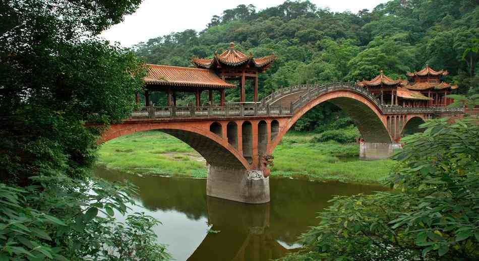 Sichuan_christels_bridge.jpg