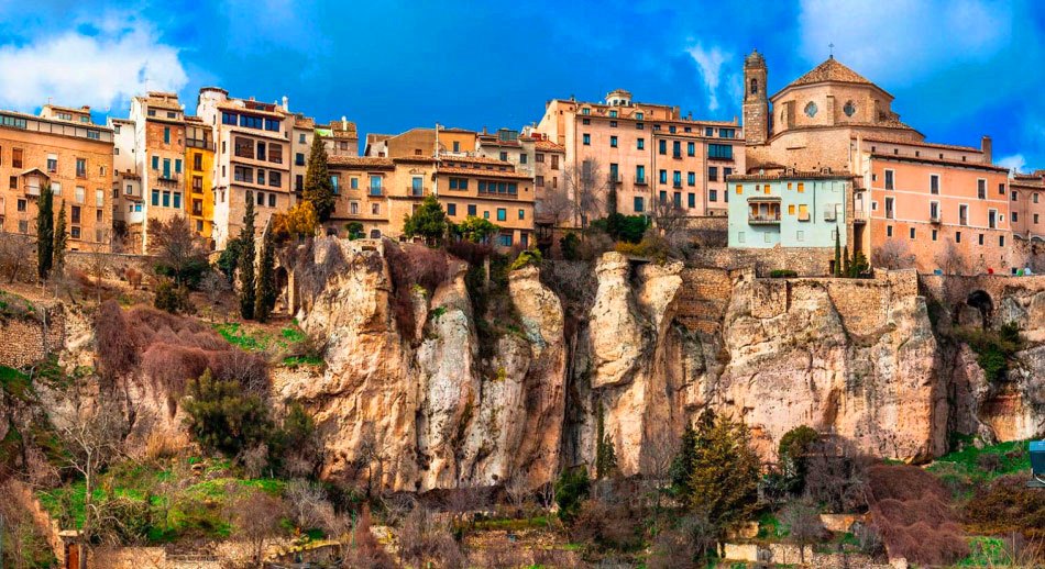 Cuenca y las casas colgantes
