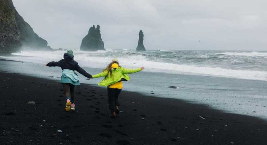  Playas de Islandia, naturaleza salvaje en cada ola