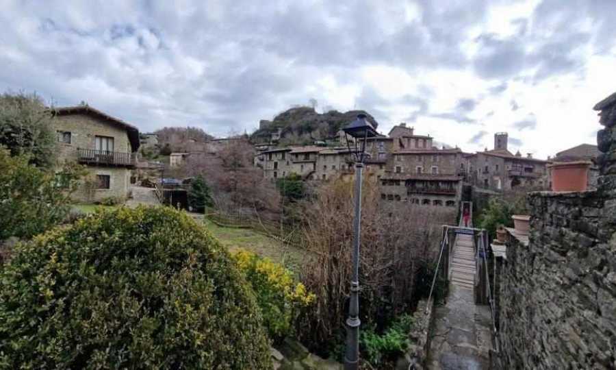 Rupit: un pueblo medieval entre acantilados y leyendas