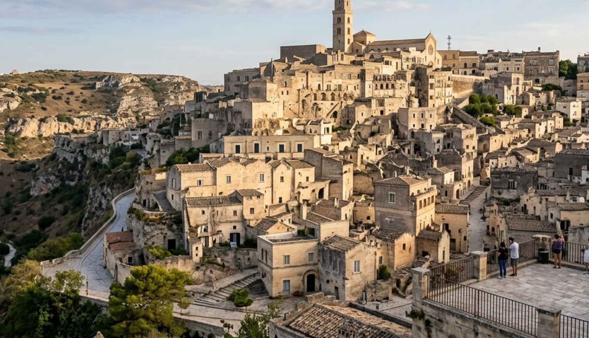 Matera: la ciudad italiana excavada en la roca que pasó de la pobreza extrema a convertirse en uno de los destinos más fascinantes de Europa