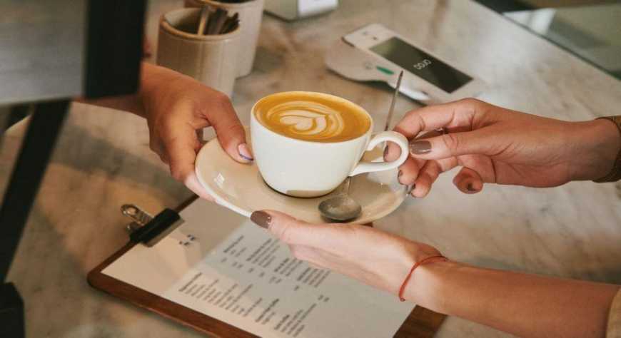 Verano sin esperas: 5 claves de cómo los pagos acelerarán el consumo Horeca