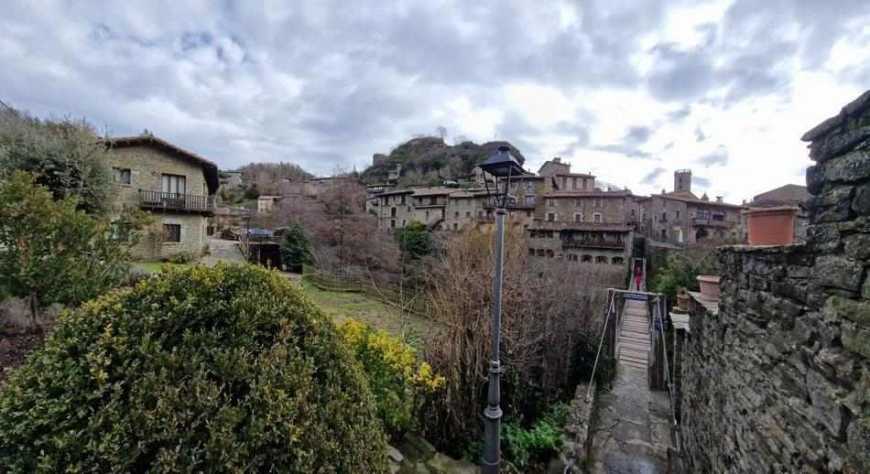 Rupit: un pueblo medieval entre acantilados y leyendas