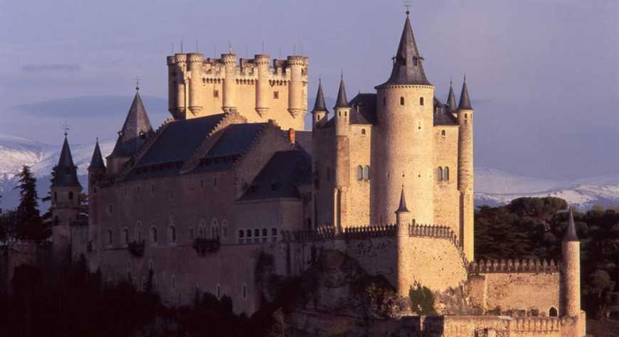 Castilla y León muestra cómo el turismo accesible emerge como alternativa al sobreturismo en Europa
