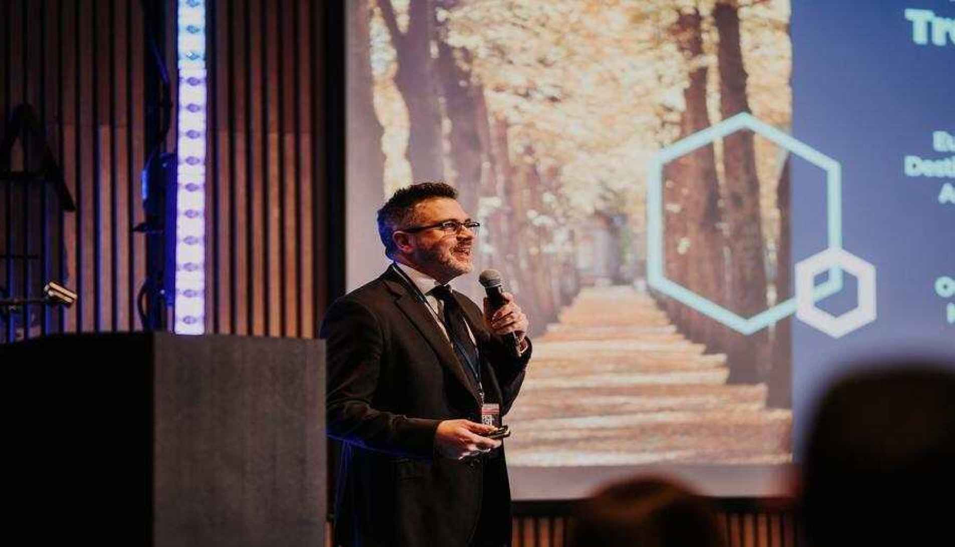 Los viajeros intercontinentales eligen nuevos destinos europeos favoreciendo la dispersión turística