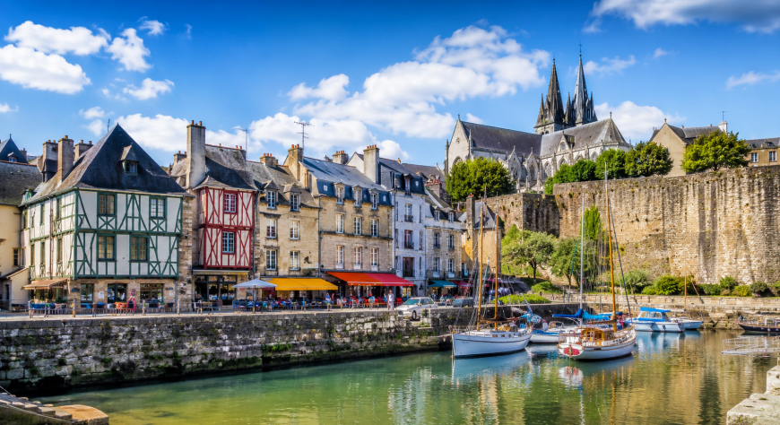 Vannes, entre murallas históricas y encanto bretón