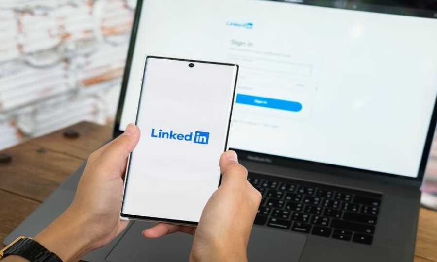 ¿Realmente se asciende más rápido si se tienen más seguidores en LinkedIn?