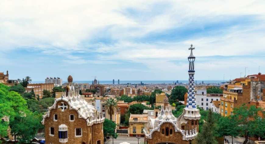Barcelona deslumbra por su patrimonio, gastronomía y el  Mediterráneo