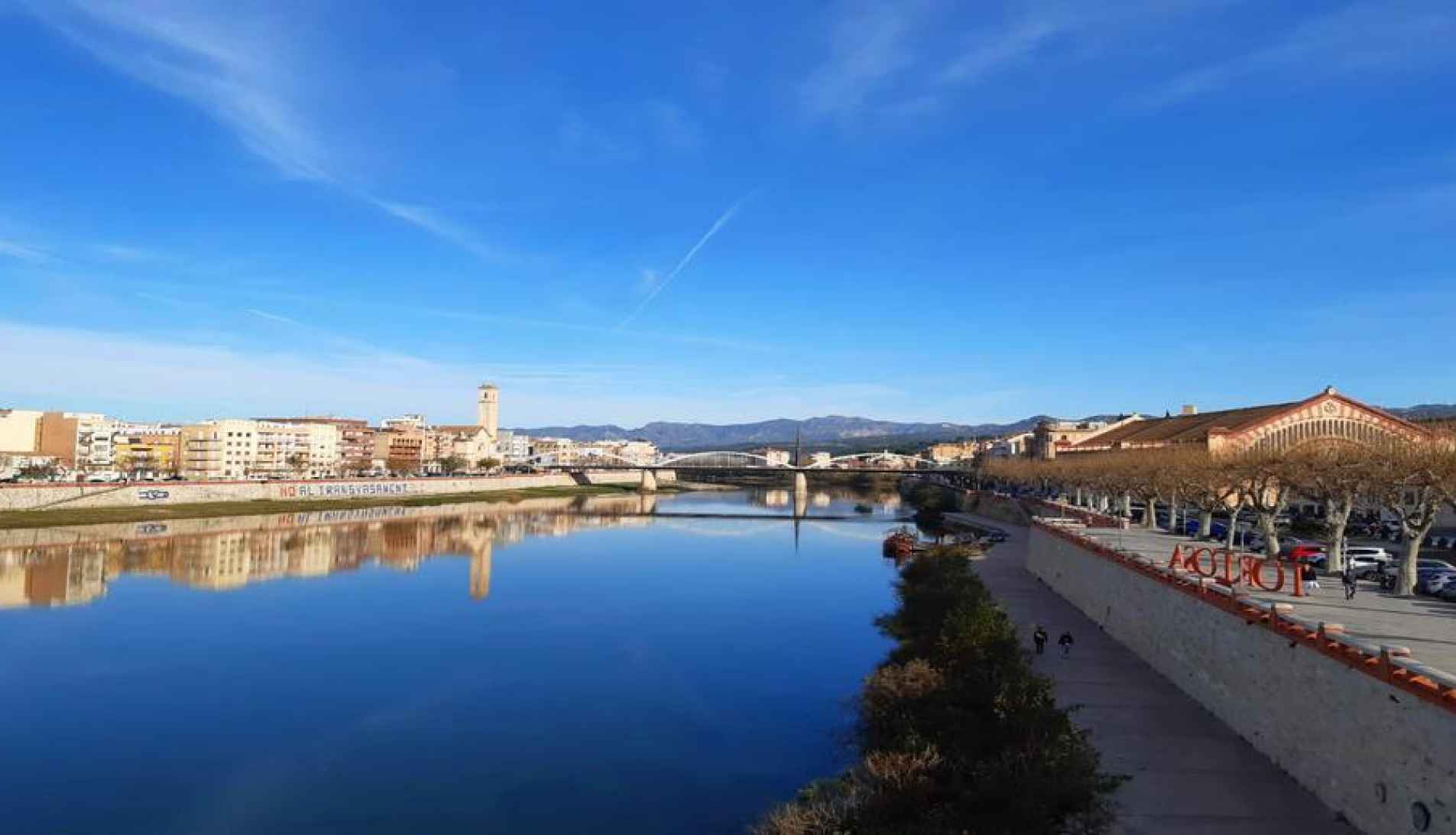 Tortosa: Entre las Aguas del Ebro y la Historia Arraigada