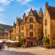 Sarlat-la-Canéda, entre historia medieval y encanto del Périgord