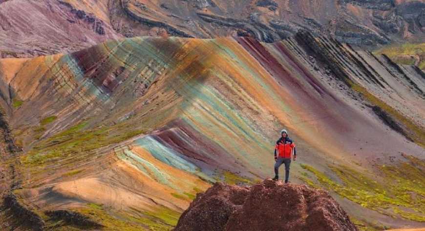 Deslumbrante Cordillera Arcoíris de Palccoyo