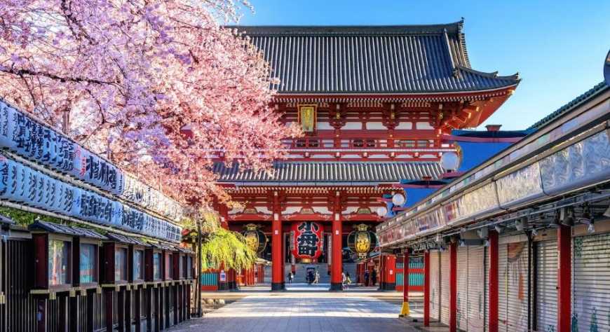 ¿Por qué Japón sigue siendo un destino imprescindible para los viajeros occidentales?