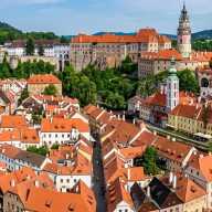 Český Krumlov, la ciudad checa donde el río dibuja un castillo de cuento y el tiempo parece haberse detenido