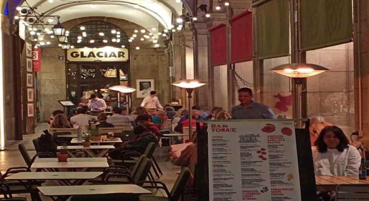 “Si no vas a consumir, ¿a qué vas al bar?”