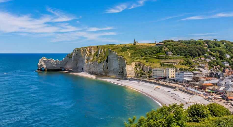 Étretat, la magia de los acantilados de Normandía